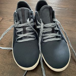 Sorel out and about sneaker. Weatherproof. size 11. color blue.